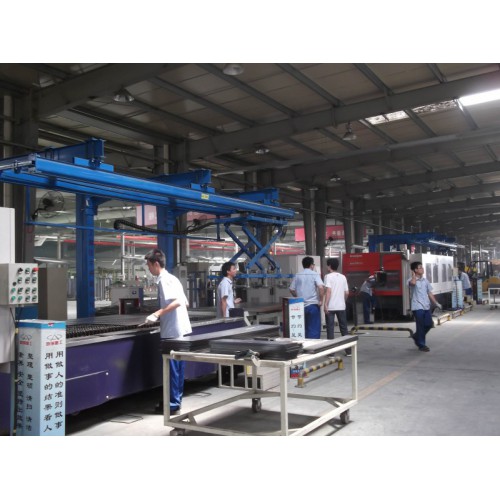 機械手、板材吸吊機