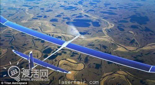 扎克伯格談Facebook無人機(jī)細(xì)節(jié)：太陽能動力 激光通信