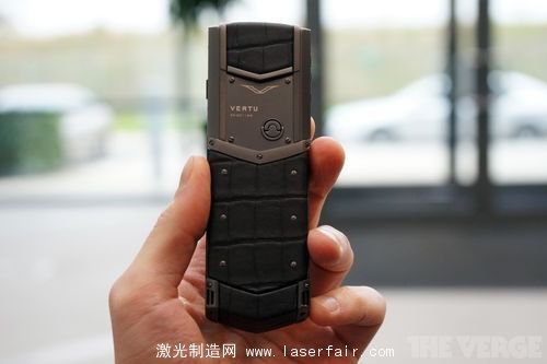 一探Vertu總部究竟：最奢侈的手機(jī)是怎么造出來的？
